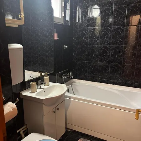 Ap 3 Decomandate In Apropiere De Plaja Perla, Constanta Bukarest
