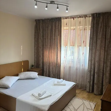 Lejlighed Ap 3 Decomandate In Apropiere De Plaja Perla, Constanta Bukarest